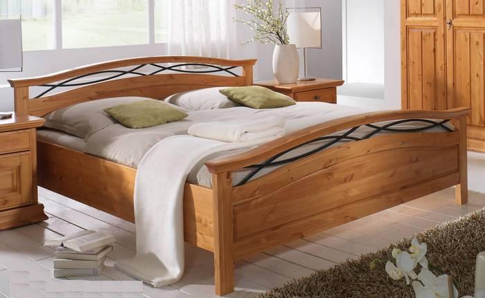 Massivholz-Bett Sarah